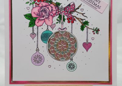 Living Creatively with Fibro | Christmas Bauble Completed Card